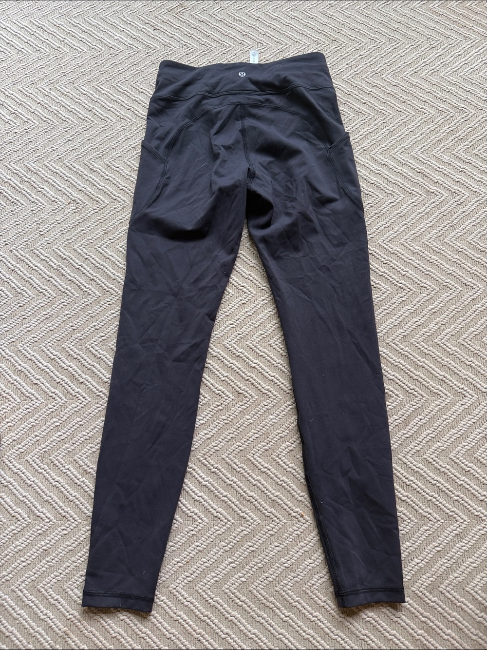 Lululemon Invigorate High-Rise Tight 28" size 8 - Picture 2 of 4